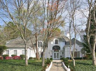 5950 Rachel Rdg, Peachtree Corners, GA 30092