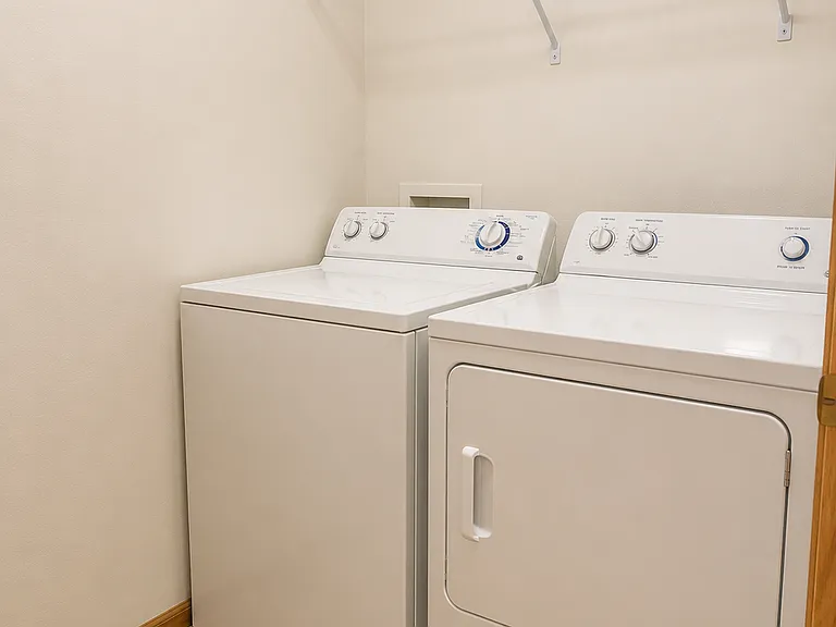 3616 Doolittle Dr #11 — Photo 22