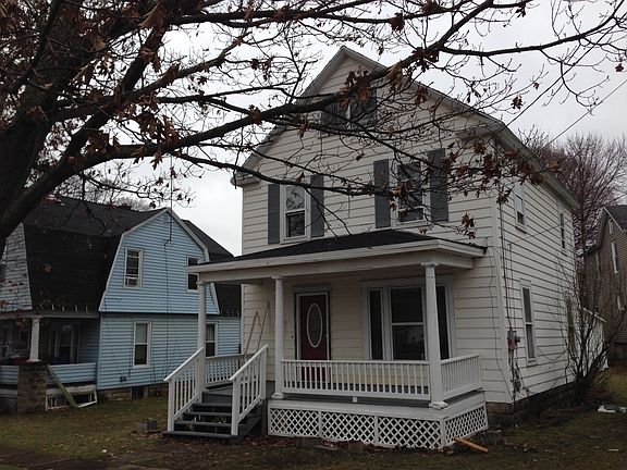 2nd image of 39 Livingston Ave