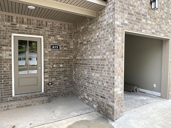 2nd image of 407 Church St