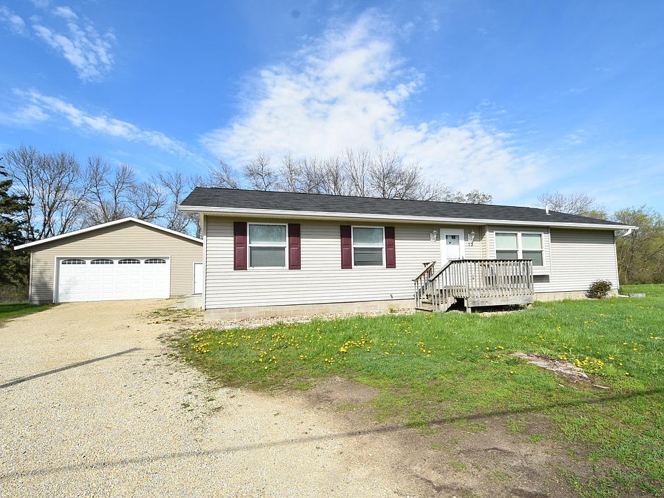 1st image of 13 Jefferson Dr