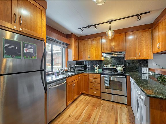 3rd image of 300 W Lake Blvd #69