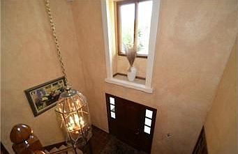 3rd image of 10231 Catalina St
