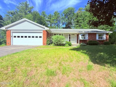 8 Sherwood Drive, Queensbury, NY, 12804