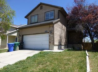 8433 Meadow Green Way, West Jordan, UT 84088