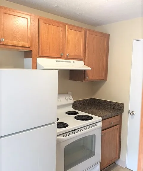 Yarmouth Pointe Apartment Homes — Photo 115