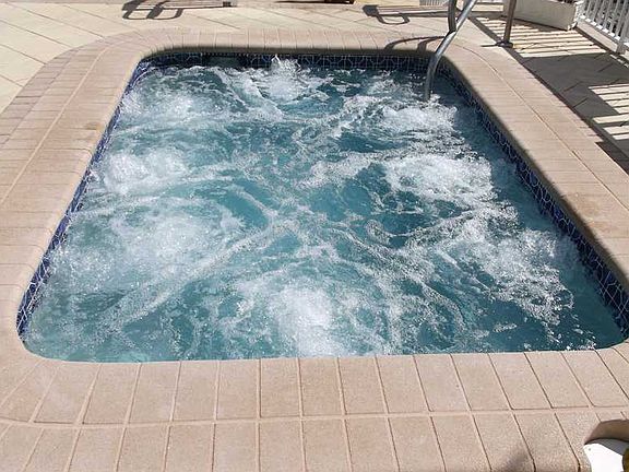 4th image of 2030 S Ocean Dr APT 717