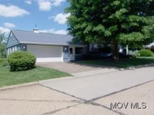 2315 Highland Rd, Parkersburg, WV 26101