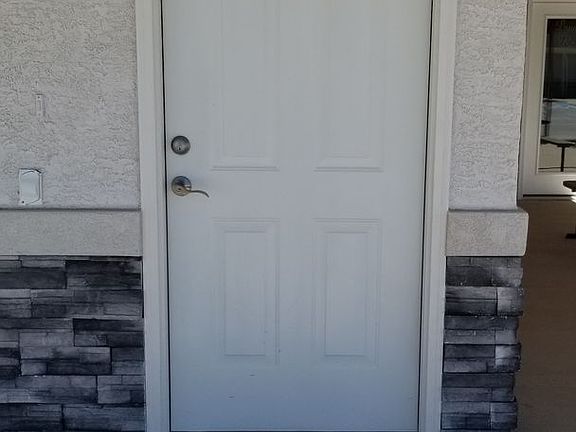 2nd image of 2501 Martin Luther King Blvd #P