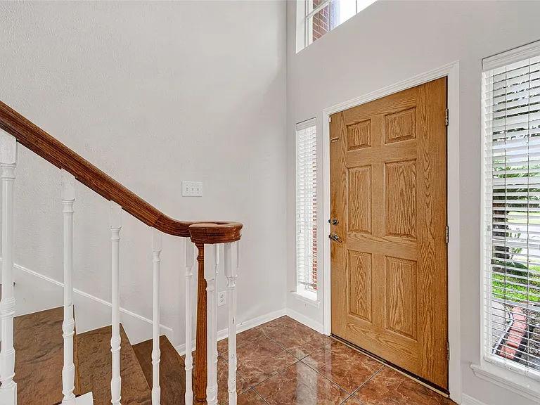 14603 Bladenboro Dr — Photo 4