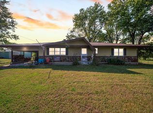 19130 Crow Rd, Seneca, MO 64865