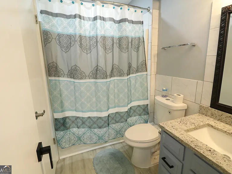 933 Ohara Dr — Photo 28