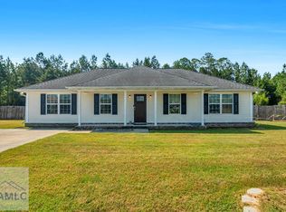 63 Madison Ave NE, Ludowici, GA 31316