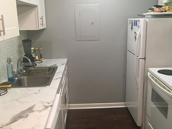 5th image of 2601 Hillsboro Pike APT M15