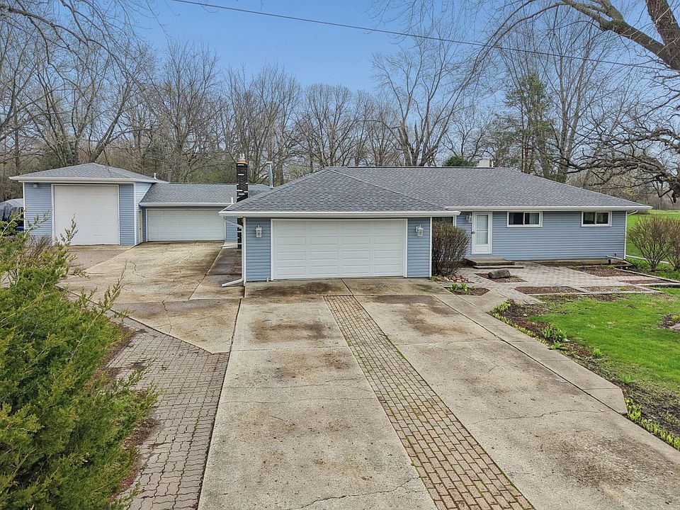 1st image of 36849 N Eastmoor Ave