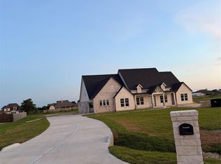 4302 Majestic Dr, Cove, TX 77523