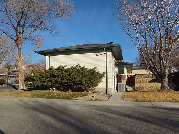 3rd image of 1702 Edgar St