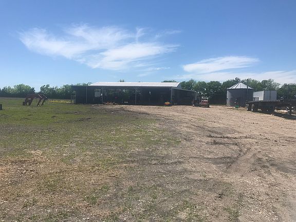 5th image of 2912 County Road 13500 W