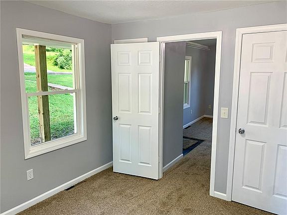 5th image of 4005 Paseo Dr