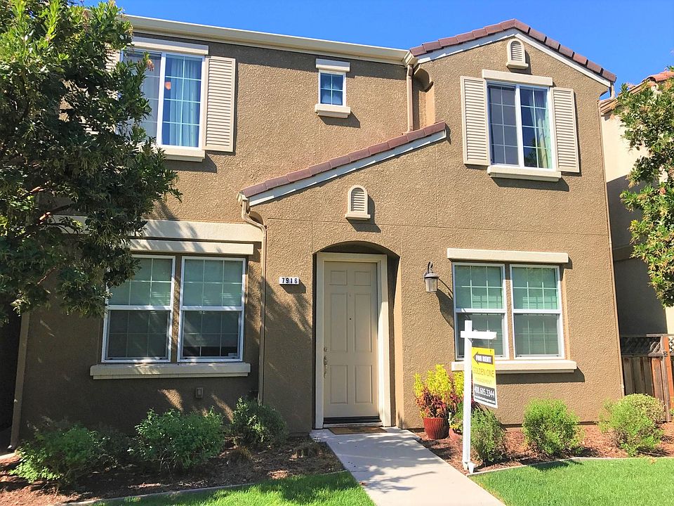 1st image of 7916 Spanish Oak Cir