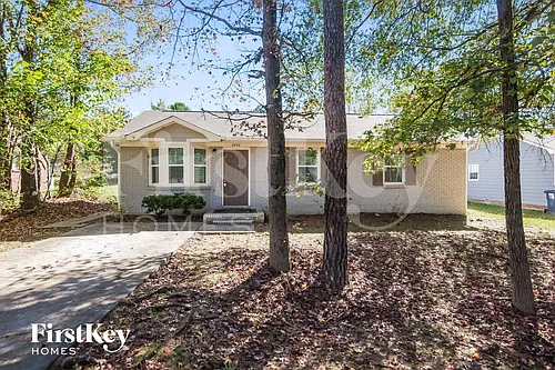 3204 Faircroft Way Photo 1