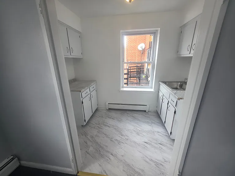 Apex Plainfield — Photo 19