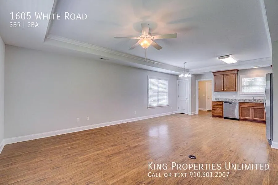 1605 White Road — Photo 3