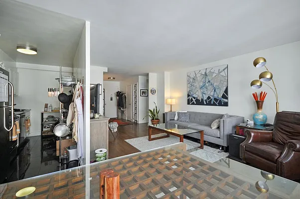 Rented by Compass | media 5