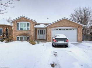 29 Batson Cres, Brantford, ON N3R7W8