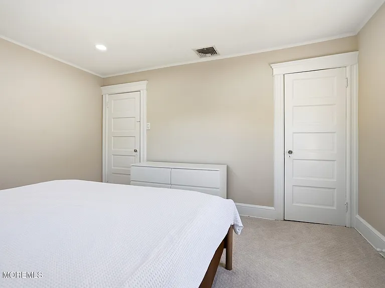 74 Poplar Ave — Photo 23