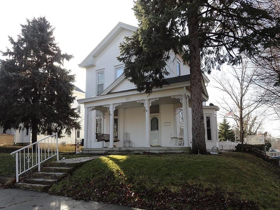 1st image of 503 E Washington St