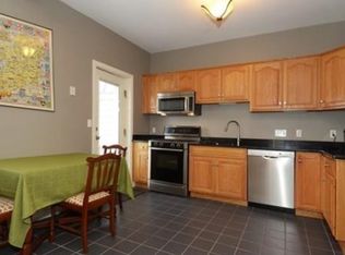 866 E 4th St, Boston, MA 02127