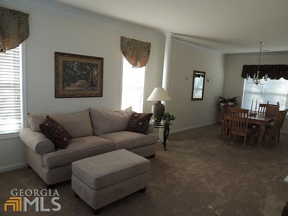 4th image of 800 Bradley Cir