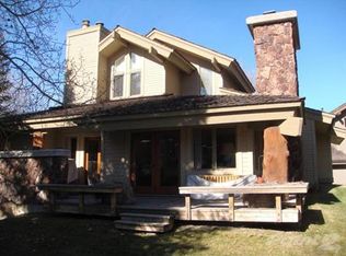 909 Cheyenne Ct, Sun Valley, ID 83353