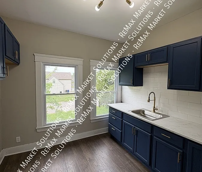 3366 E 130th St #2 — Photo 11
