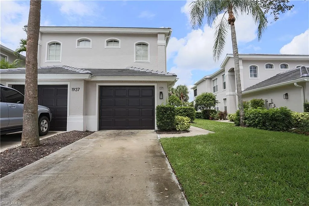 3 bed, 2.0 bath, 2050 sqft, $5,000 — Photo 4
