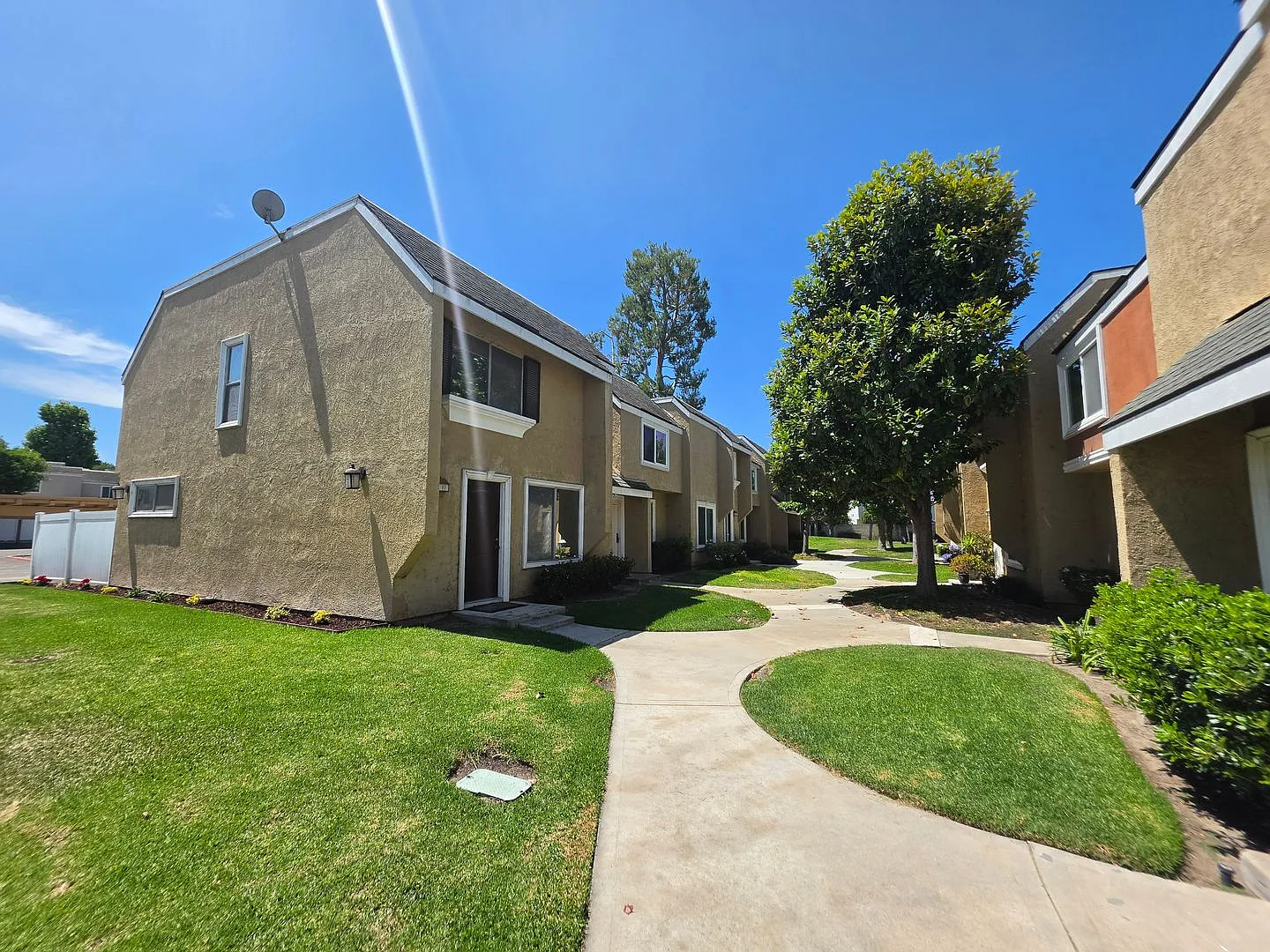 El Camino Real Community: 2 Bedroom 1.5 Bath Attached Townhouse — Photo 2