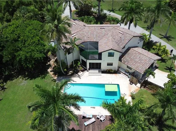 5259 Myrtle LN, NAPLES, FL 34113