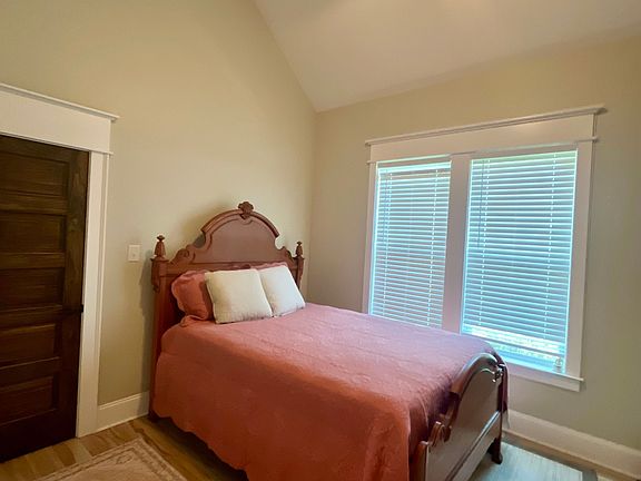 5th image of 24038 Robert E Lee Rd