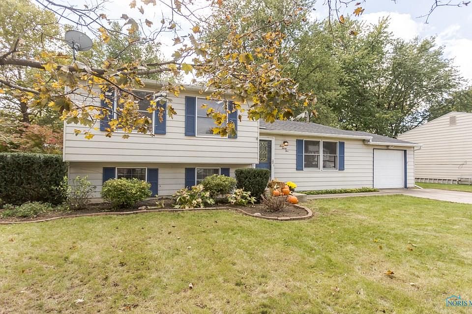 1st image of 335 Edgewood Dr