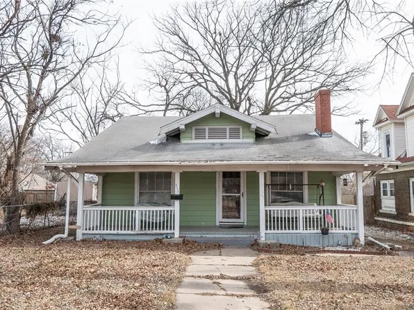 311 S 4th St, Neodesha, KS 66757