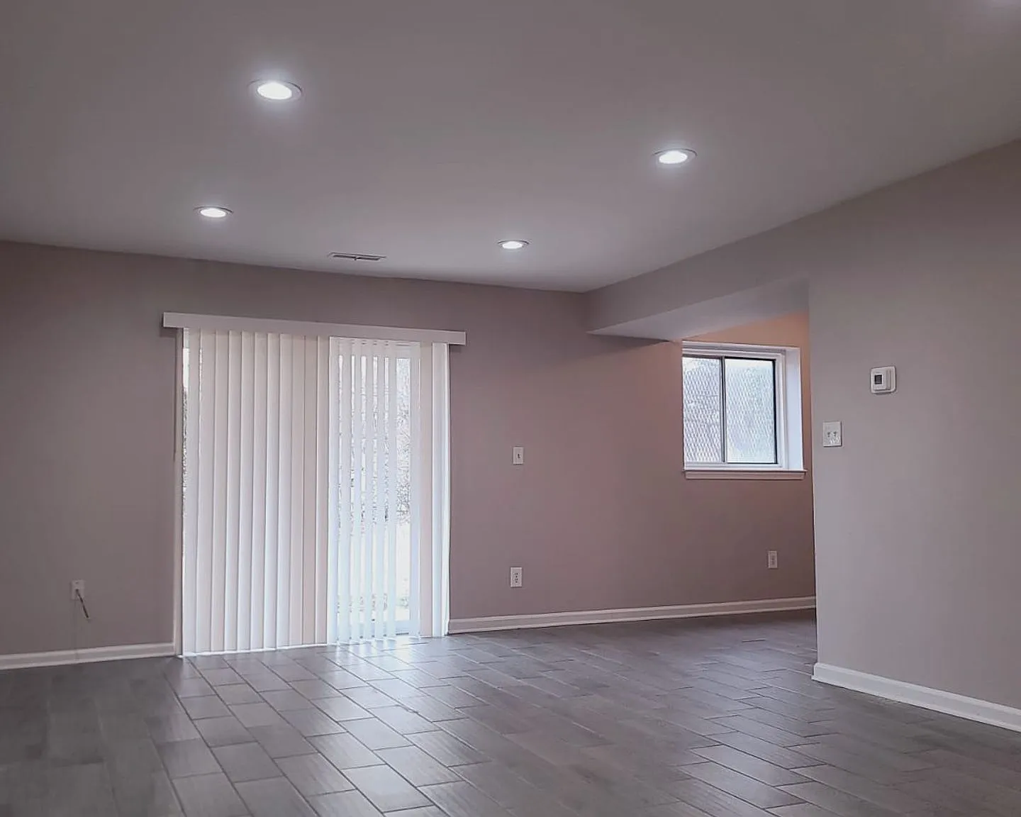 6703 Kincheloe Ave — Photo 1