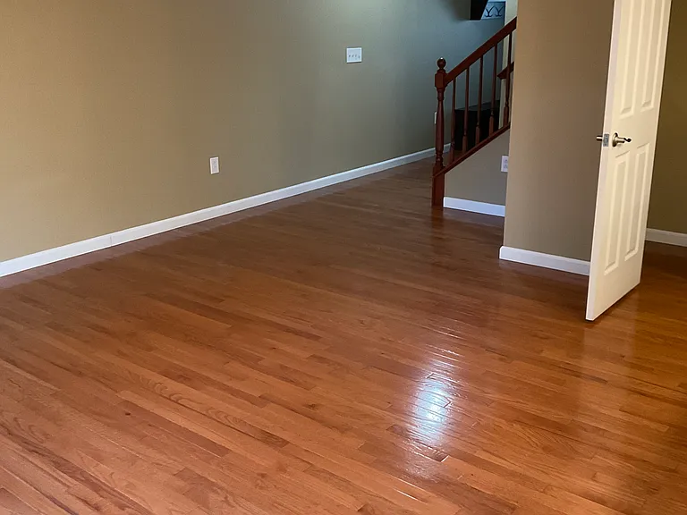 6846 Hampshire Ct — Photo 15