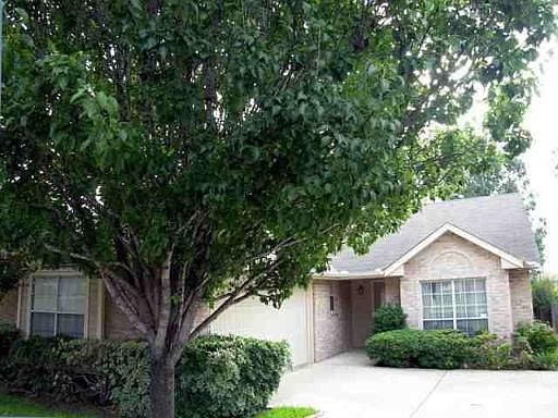 1st image of 7322 THRUSH GARDEN DR