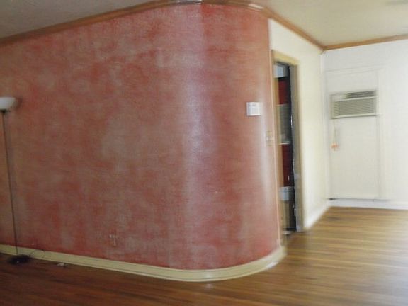 5th image of 1018 Orange Ave