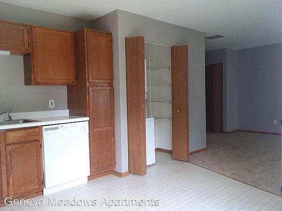 4th image of 1155 S Wells St APT 6