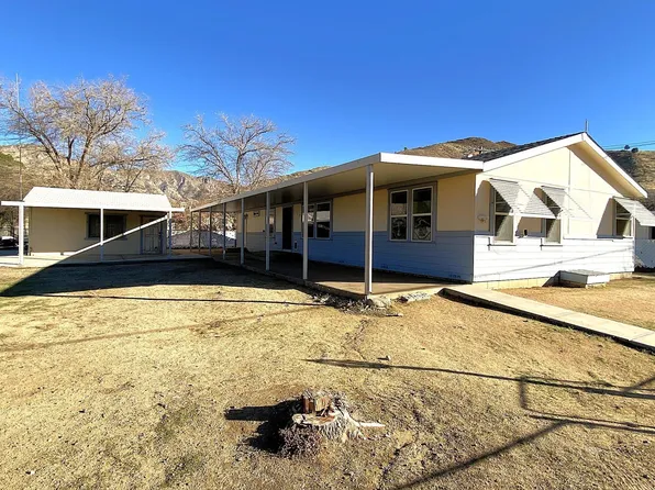 2050 Rainbow Dr, Lake Isabella, CA 93240
