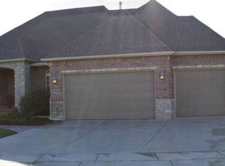 1902 N Peckham St, Wichita, KS 67230