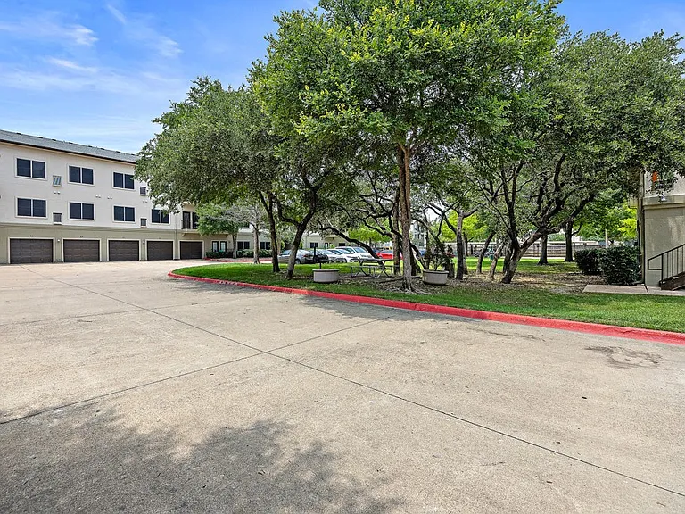 Artisan Apartments & Shops