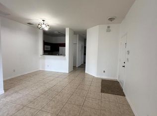 3040 Grandiflora Dr, Greenacres, FL 33467